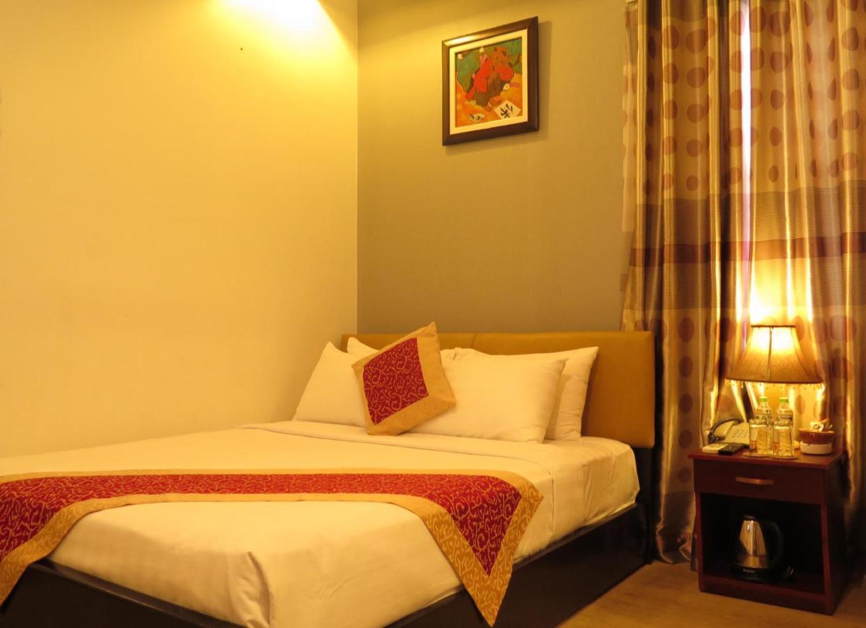 Sunflowers Hotel Airport Ho Chi Minh-stad Buitenkant foto