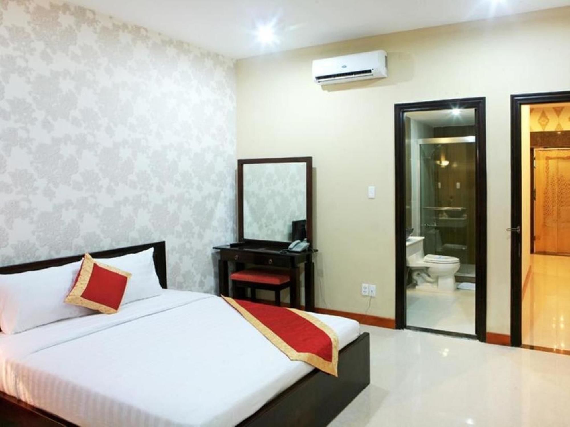 Sunflowers Hotel Airport Ho Chi Minh-stad Buitenkant foto